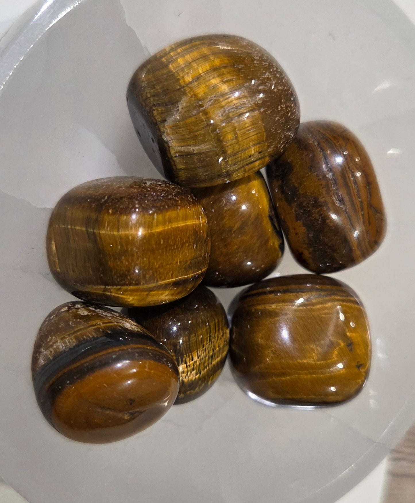 Œil de Tigre – Pierre roulée de protection et de confiance