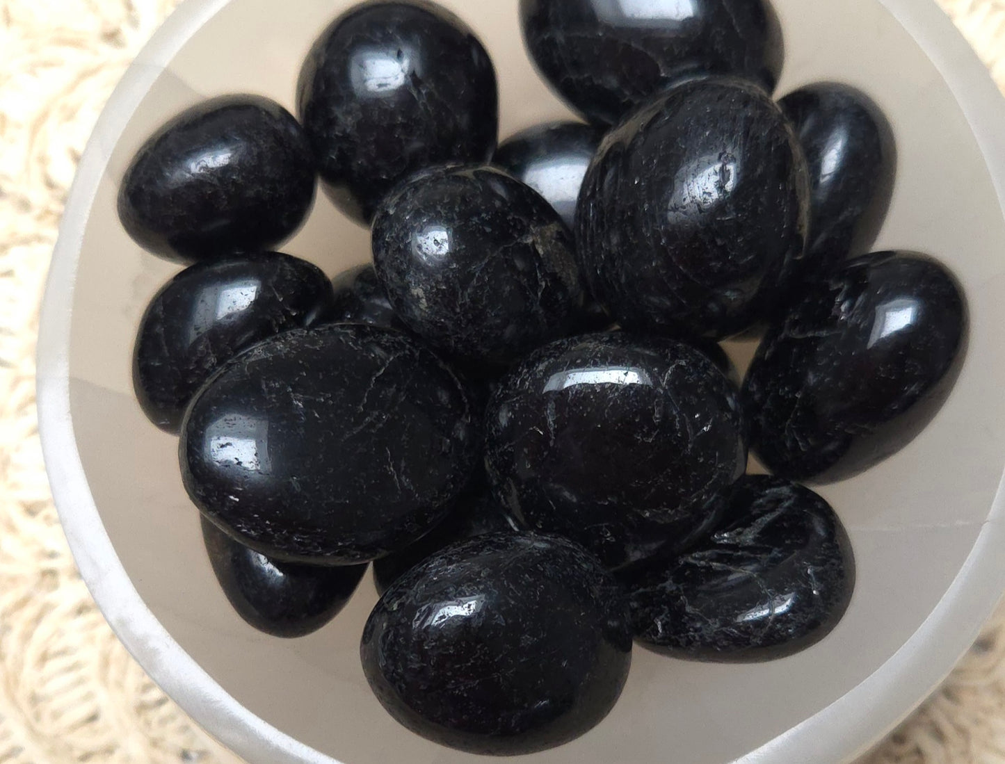 Tourmaline noire – Protection & ancrage