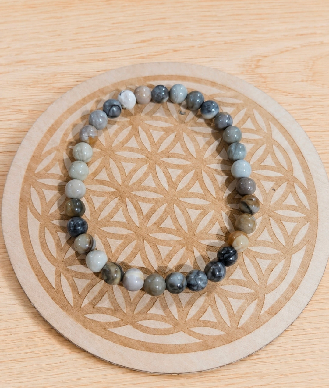 Bracelet Jaspe Feuille d’Argent – Protection & Confiance