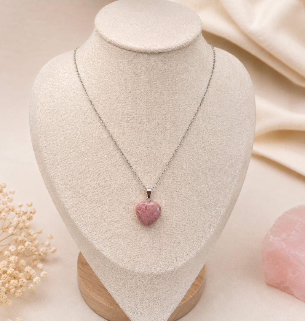 Pendentif Cœur en Rhodonite – Guérison & Confiance en soi