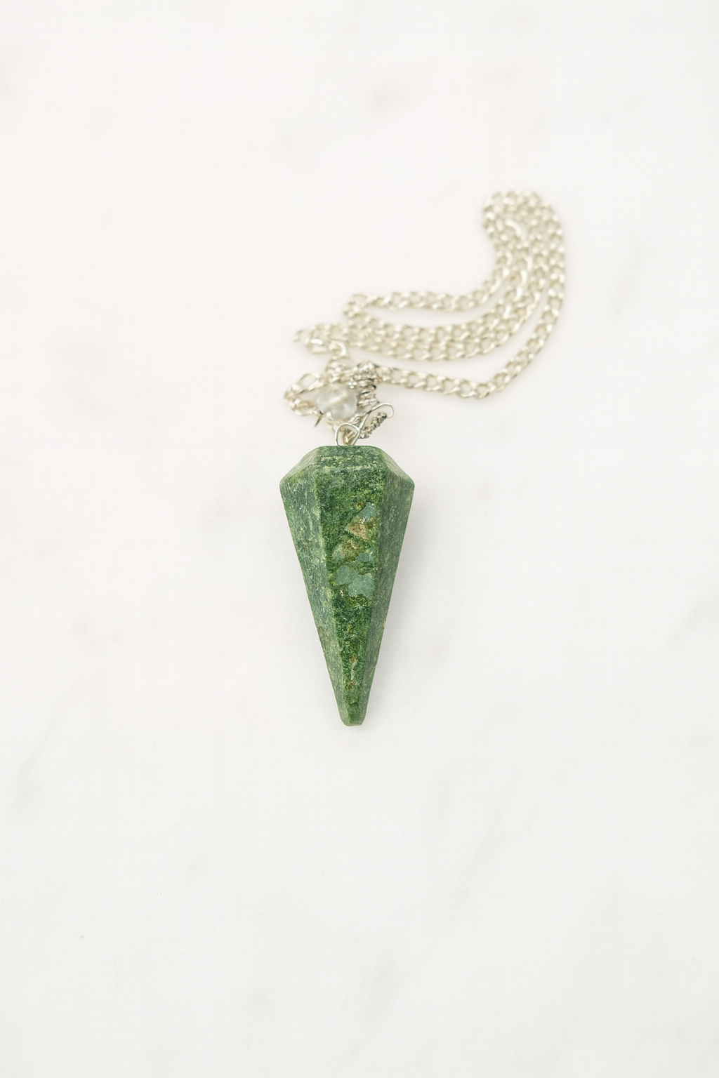 Pendule en pierres naturelles – 9 variétés