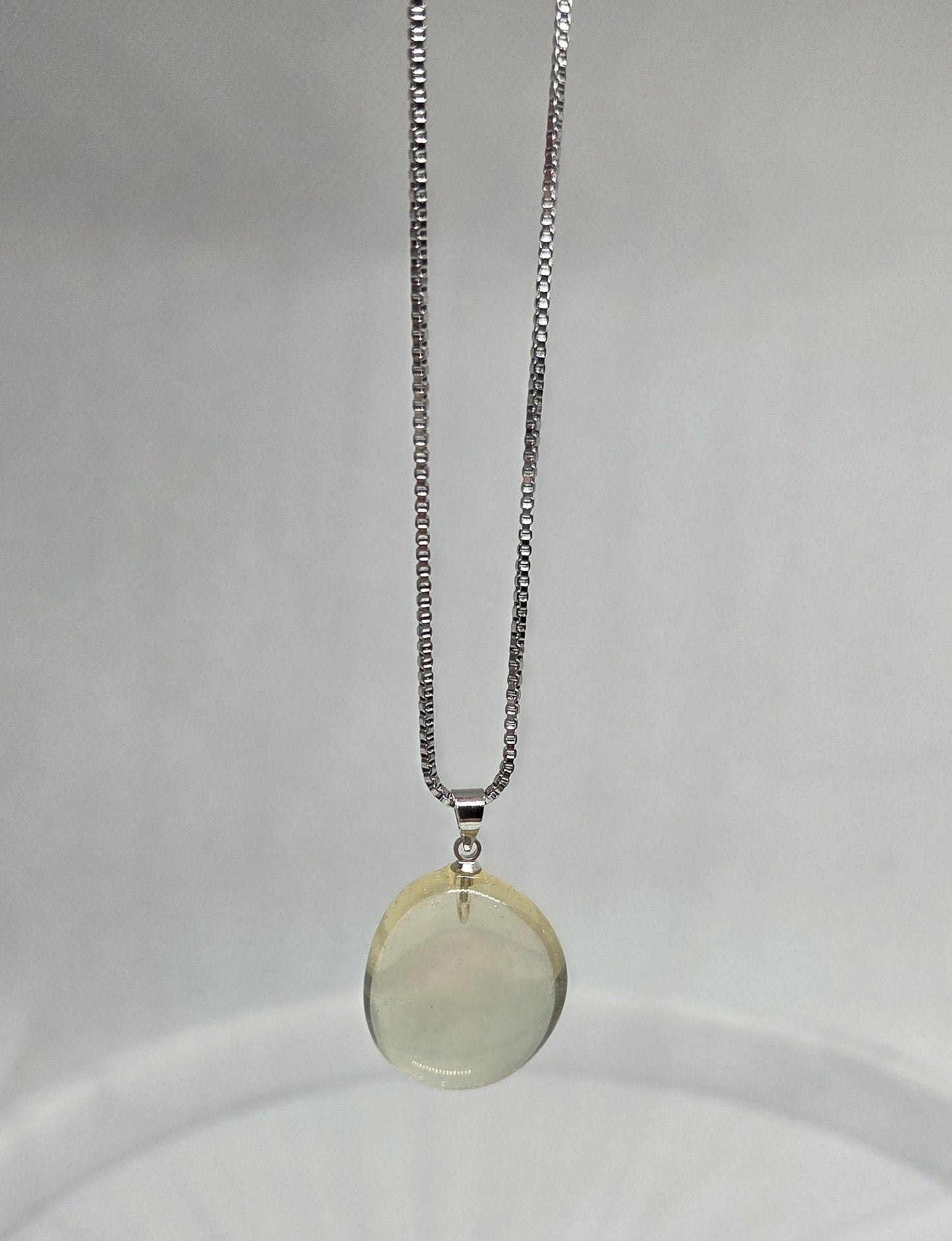 Pendentif en Citrine – Énergie, Abondance & Joie de Vivre