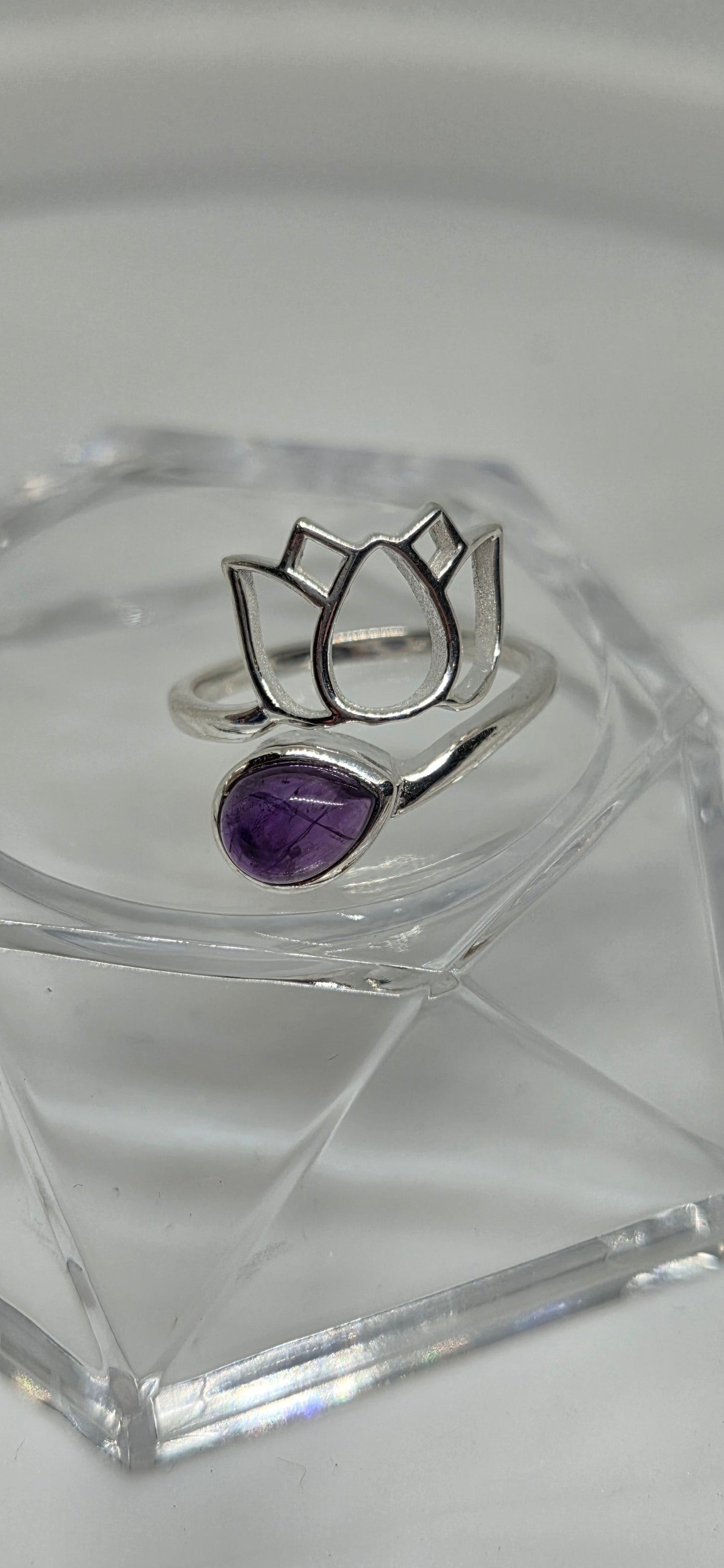 Bague Fleur de Lotus en Argent 925 et Améthyste du Brésil – Sérénité & Élévation